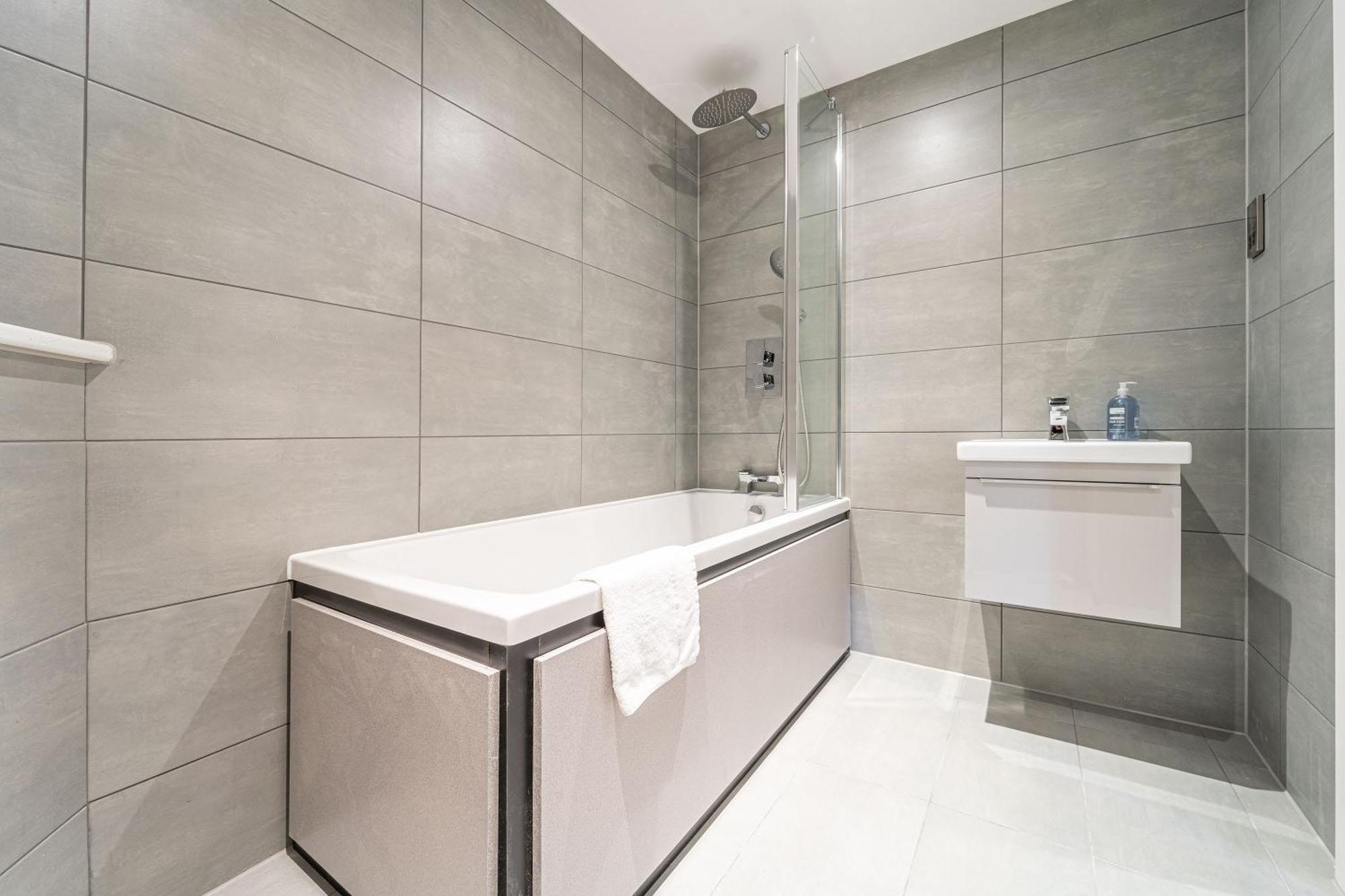 Seven Living Residences Solihull - Close To Nec & Bhx - Free Parking Eksteriør bilde